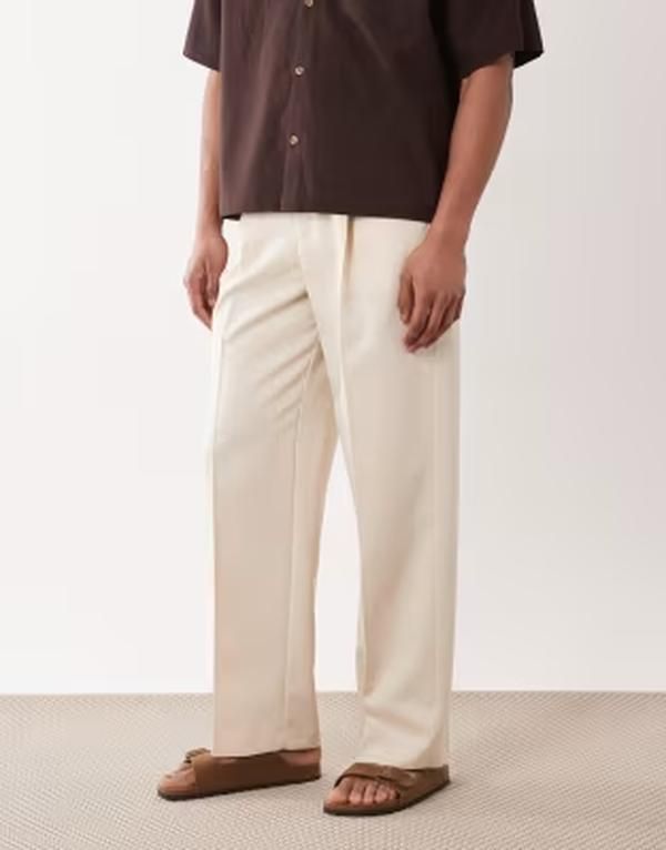 エイソス メンズ ボトムス カジュアルパンツ ワイドレッグ プリーツ ASOS DESIGN smart pleated wide leg pants in ecru エクリュ
