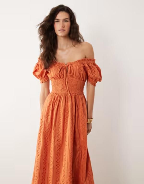ミスセルフフリッジ レディース トップス ワンピース マキシ Misselfridgeyelet milkmaid maxi dress in burnt orange Burnt orange オレンジ