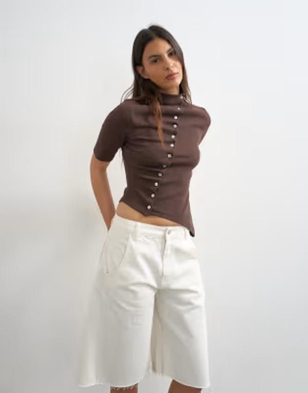 トップショップ レディース トップス Tシャツ ハイネック フリル Topshop high neck ruffle button up half sleeve top in dark chocolate Dark Chocolate チョコレート