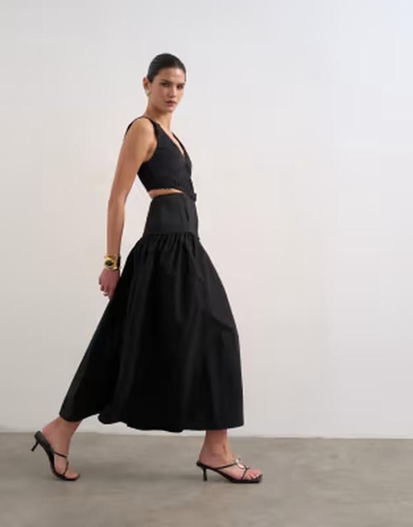 トップショップ レディース トップス ワンピース マキシ Topshop deep v maxi pinny dress witheavy embroidery Black ブラック