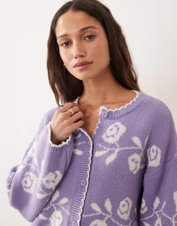ミスセルフフリッジ レディース アウター カーディガン ニット フラワー Misselfridge knit blanket stitch cardigan with florals in lilac ライラック 14,686円