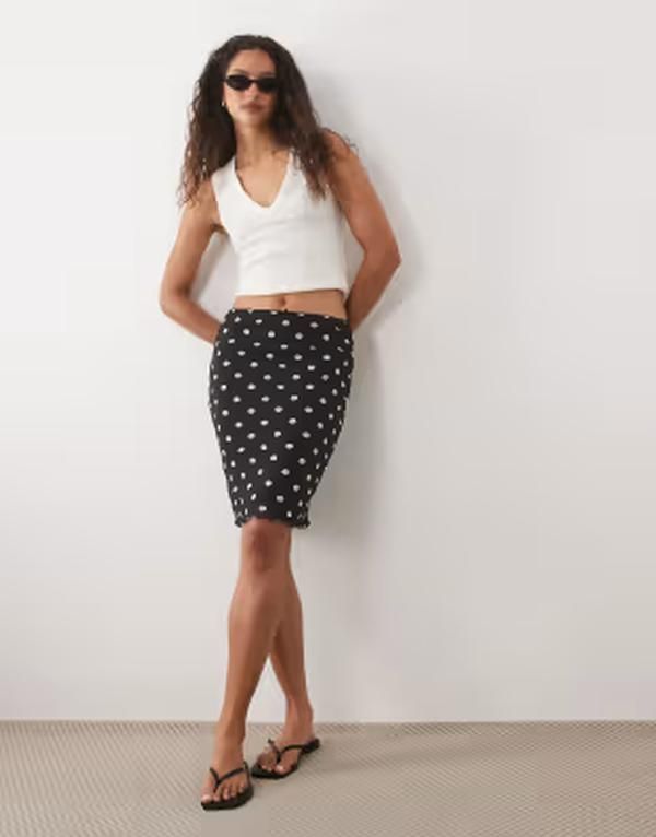 エイソス レディース ボトムスカート ドット柄 ドット ミディ ASOS DESIGN midi skirt in polka dot Polka dot print ドット