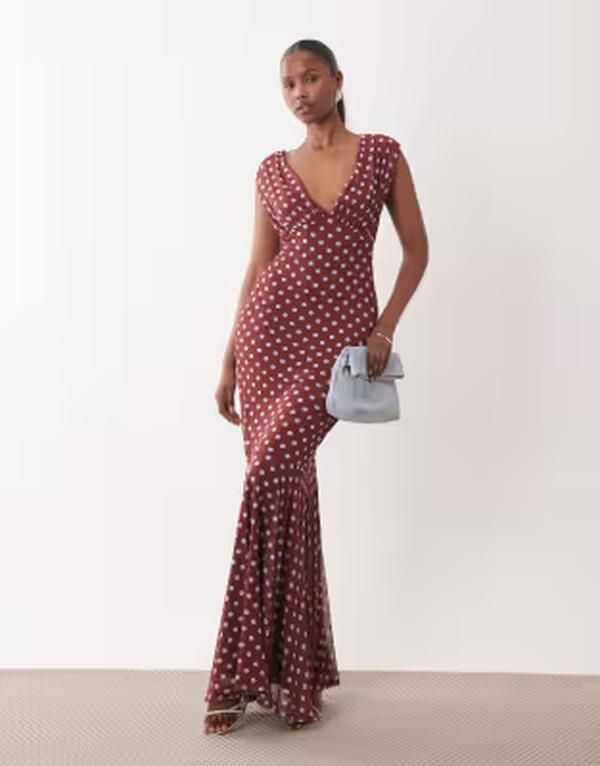 エイソス レディース トップス ワンピース ドット プリント メッシュ マキシ ASOS DESIGN mesh off the shoulder maxi dress with fishtail hem polkadot print Polka Dot ドッ