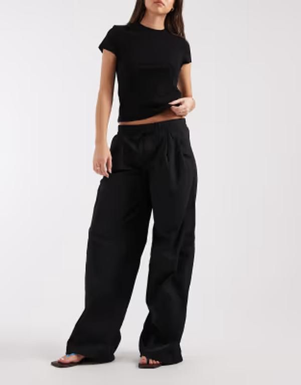 アンドアザーストーリーズ レディース ボトムス カジュアルパンツ リラックスフィット Other Stories relaxed fit balloon parachute pants Black ブラック