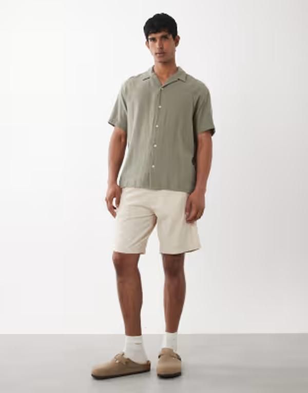 ジャック アンド ジョーンズ メンズ ボトムス ハーフパンツ・ショーツ ショートパンツ リネン Jack Jones drawstring linen blend shorts in creamoonbeam クリーム