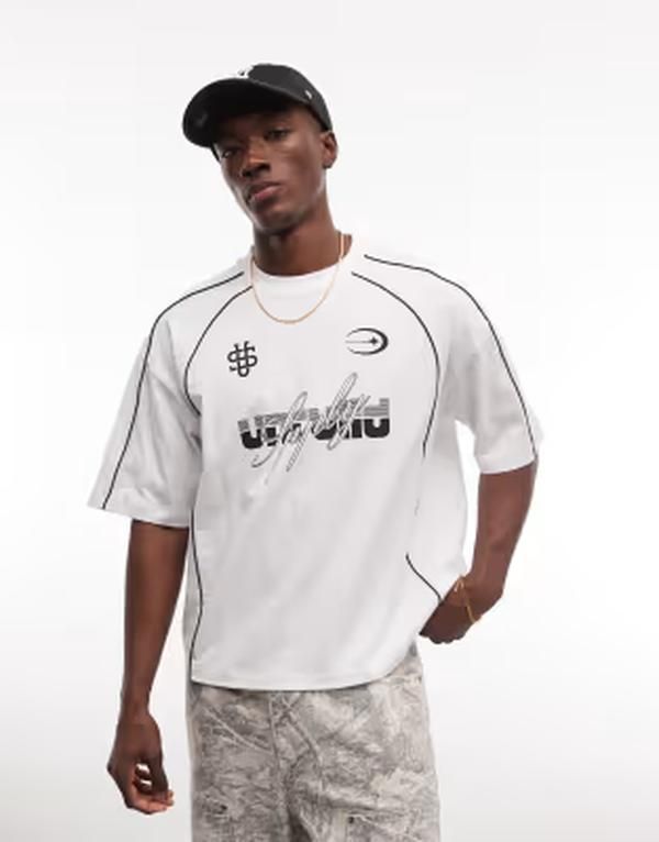 エイソス メンズ トップス Tシャツ グラフィック ASOS DESIGN boxy oversized Tshirt with soccer graphic part of a set WHITE ホワイト