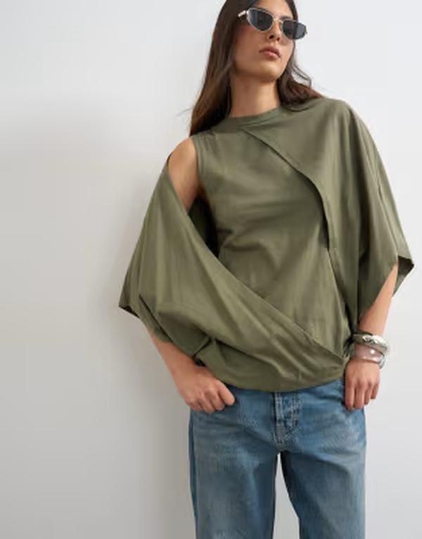 トップショップ レディース トップス Tシャツ ケープデザイン ドレープ キャップ ケープ Topshop cape draped tee Riffle green グリーン