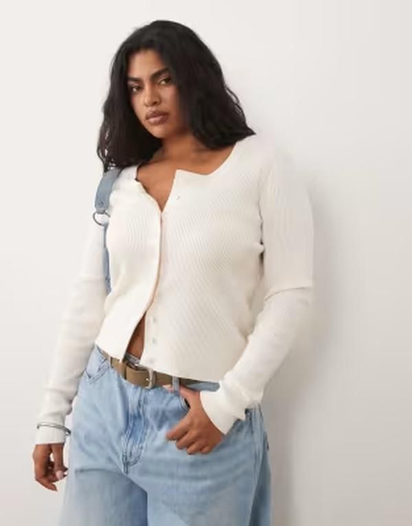 エイソス レディース アウター カーディガン ASOS Curve ASOS DESIGN Curve viscose uscoop neck cardigan in cream クリーム