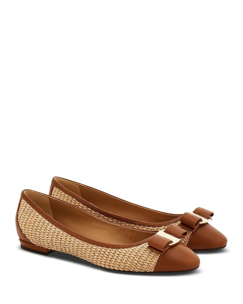 フェラガモ レディース シューズ パンプス FERRAGAMO Womens Varina 20 Flats Naturale Raffia