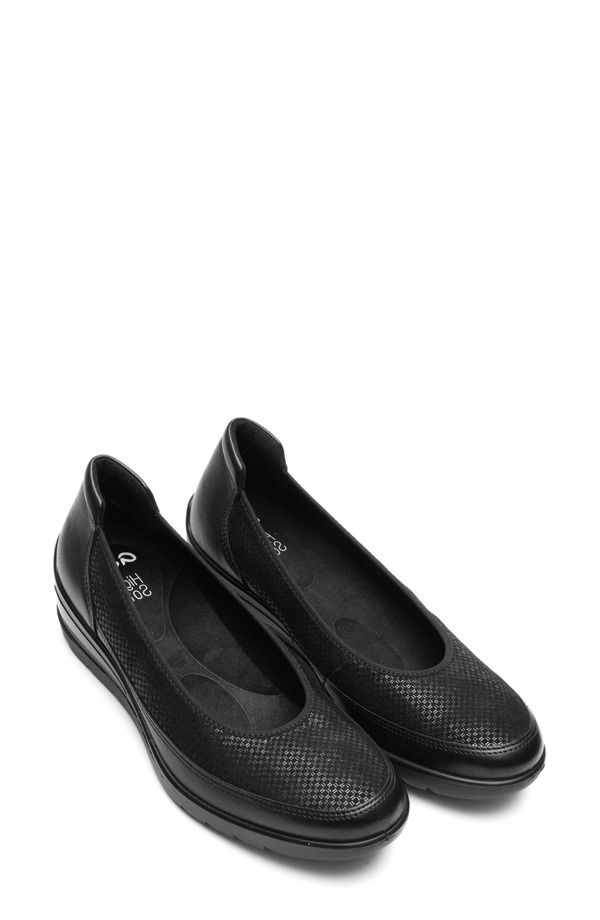 アラ レディース シューズ スリッポン・ローファー ara Zinnia Wedge Loafer Black ブラック
