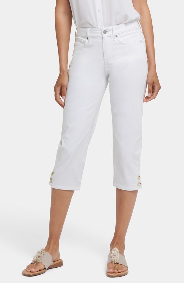 エヌワイディージェイ レディース ボトムス カジュアルパンツ ストレート キャップ ジーンズ NYDJ Marilyn Button Hem Straight Leg Capri Jeans Optic White ホワイト