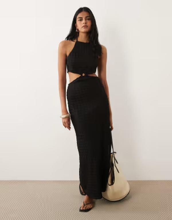 マンゴ レディース トップス ワンピース カットアウト Tシャツ 刺繍 マキシ ホルター Mango Teen cut out halterneck embroidered maxi dress Black ブラック