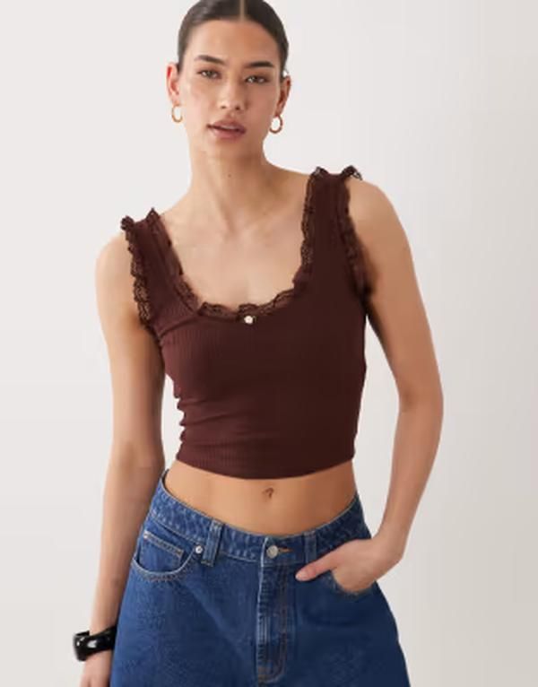 ミスセルフフリッジ レディース トップス シャツ リブ レース Misselfridge ribbed tank top with lace detail in chocolate チョコレート