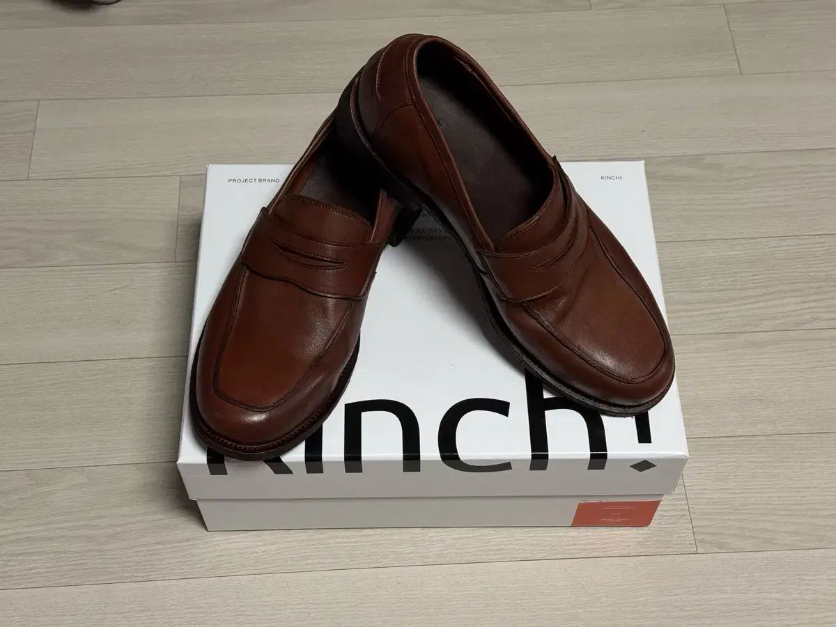280 Kinch! 810 ローファー ブラウン 新品