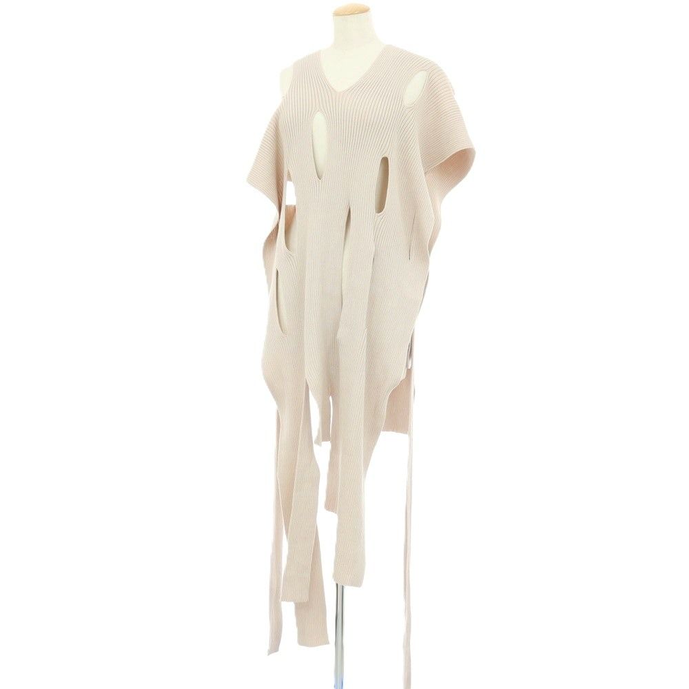 【中古】イッセイミヤケ ISSEY MIYAKE 2026年春夏 スリット ニット チュニック ベージュ【サイズ表記なし（L位）】【レディース】