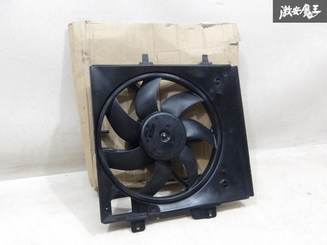 【未使用】 純正 CITROEN シトロエン C3 ラジエーター ラジエター 電動ファン モーター 9812028580 即納