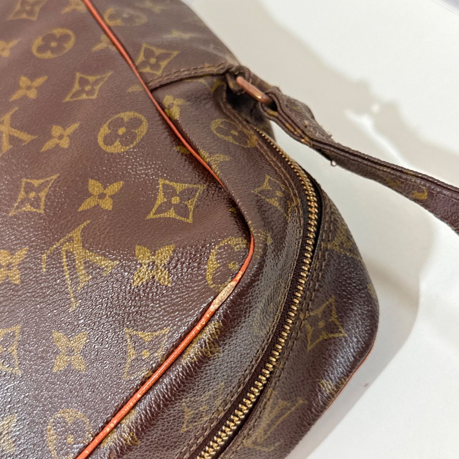 LOUIS VUITTON ルイヴィトン マルソー モノグラム ショルダーバック 
