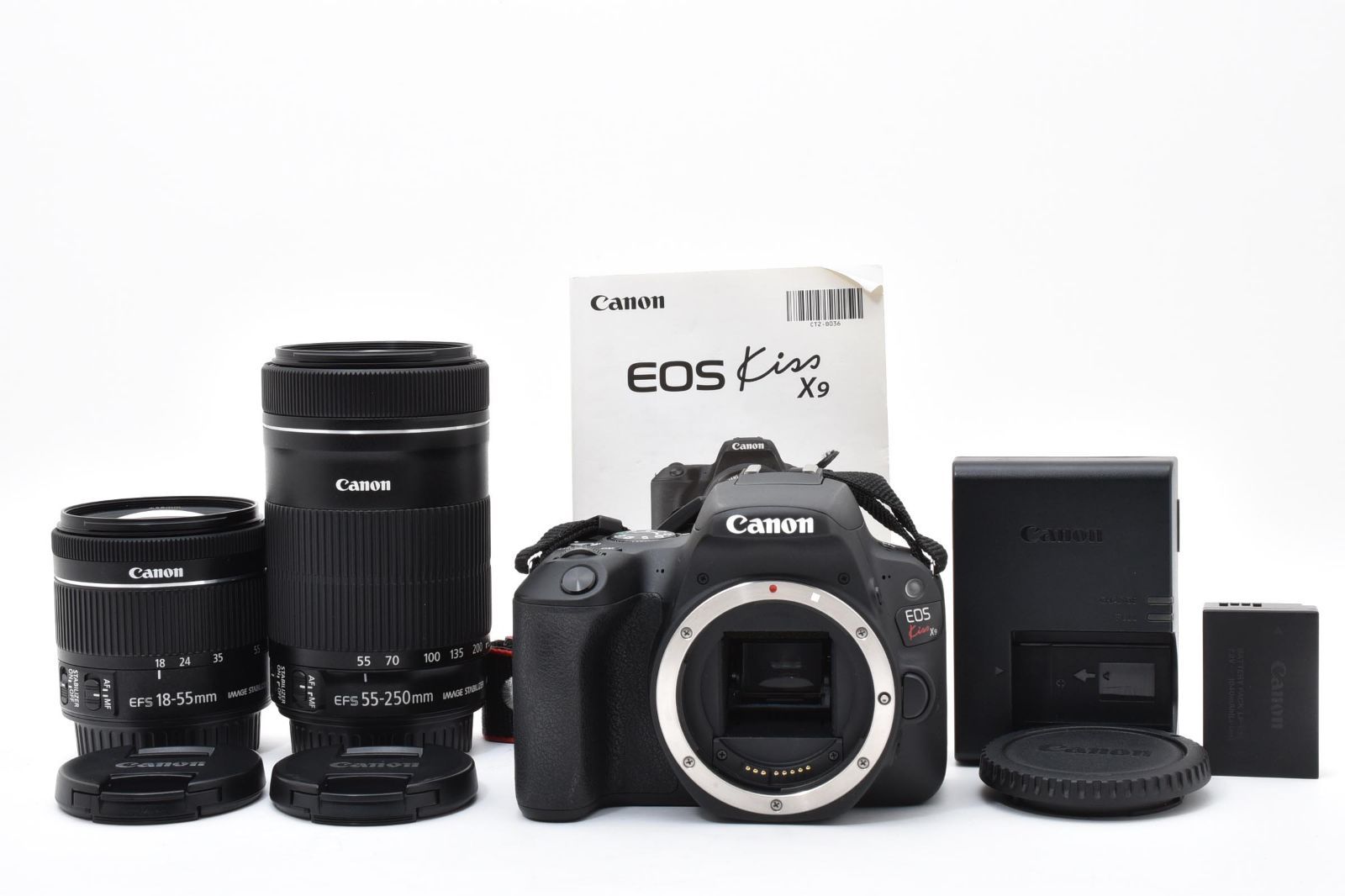 【返品保証】★外観極上品★キヤノン Canon EOS Kiss X9 ダブルズームキット ブラック　《ショット数:4,192枚》★ L450#7761