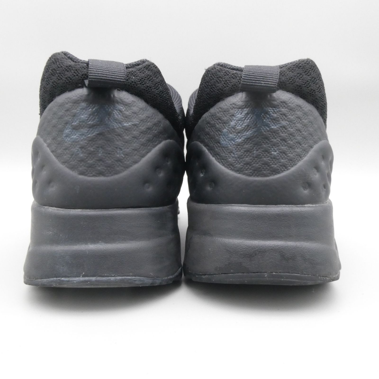 NIKE ナイキ AIR MAX MOTION LW エアマックス モーション ローカット 