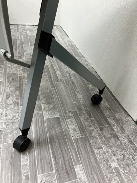 【中古品】イトーキ HXシリーズ 1800サイドスタックテーブル THP-186X1-98 ナチュラル