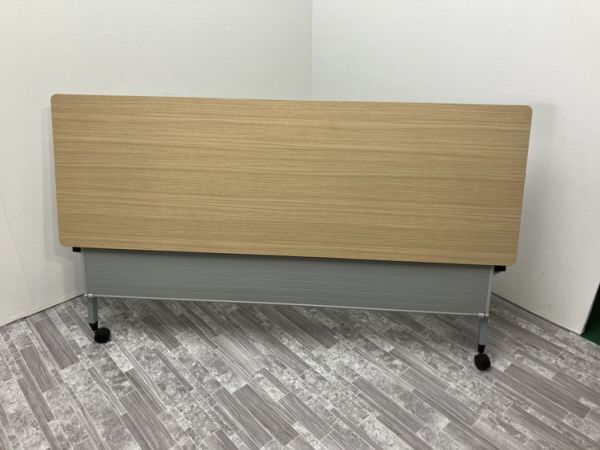 【中古品】イトーキ HXシリーズ 1800サイドスタックテーブル THP-186X1-98 ナチュラル