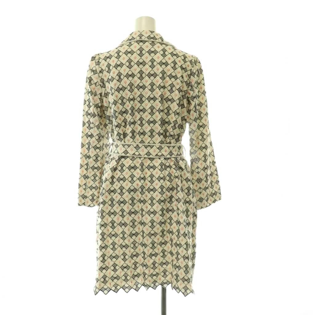 美品　Sally Scott サリースコット　花柄刺繍ライトグレーコート　11号 サリースコット Sally Scott 総柄刺繍コート ロング 総裏地 11AR