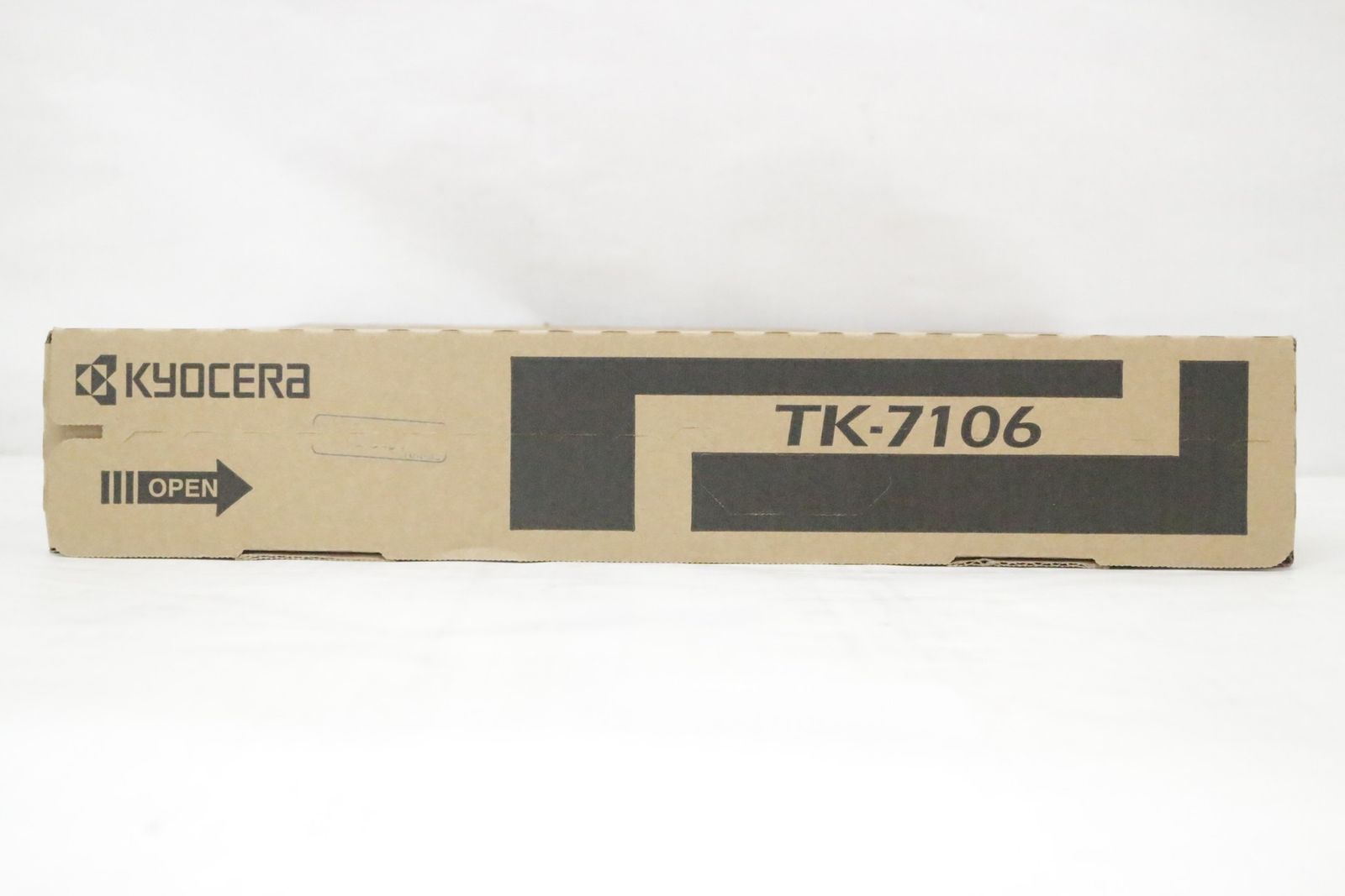 未使用 京セラ 純正 トナー TK-7106 KYOCERA　ITNEUMYVR8A5-D-F07.5-byebye