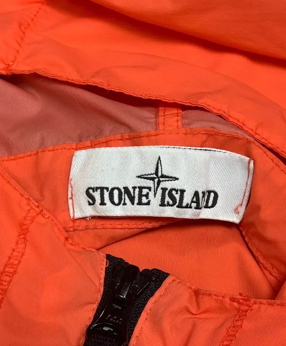STONE ISLAND ストーンアイランド スキンタッチ ナイロン TC ウインドブレーカー ジャケット オレンジ