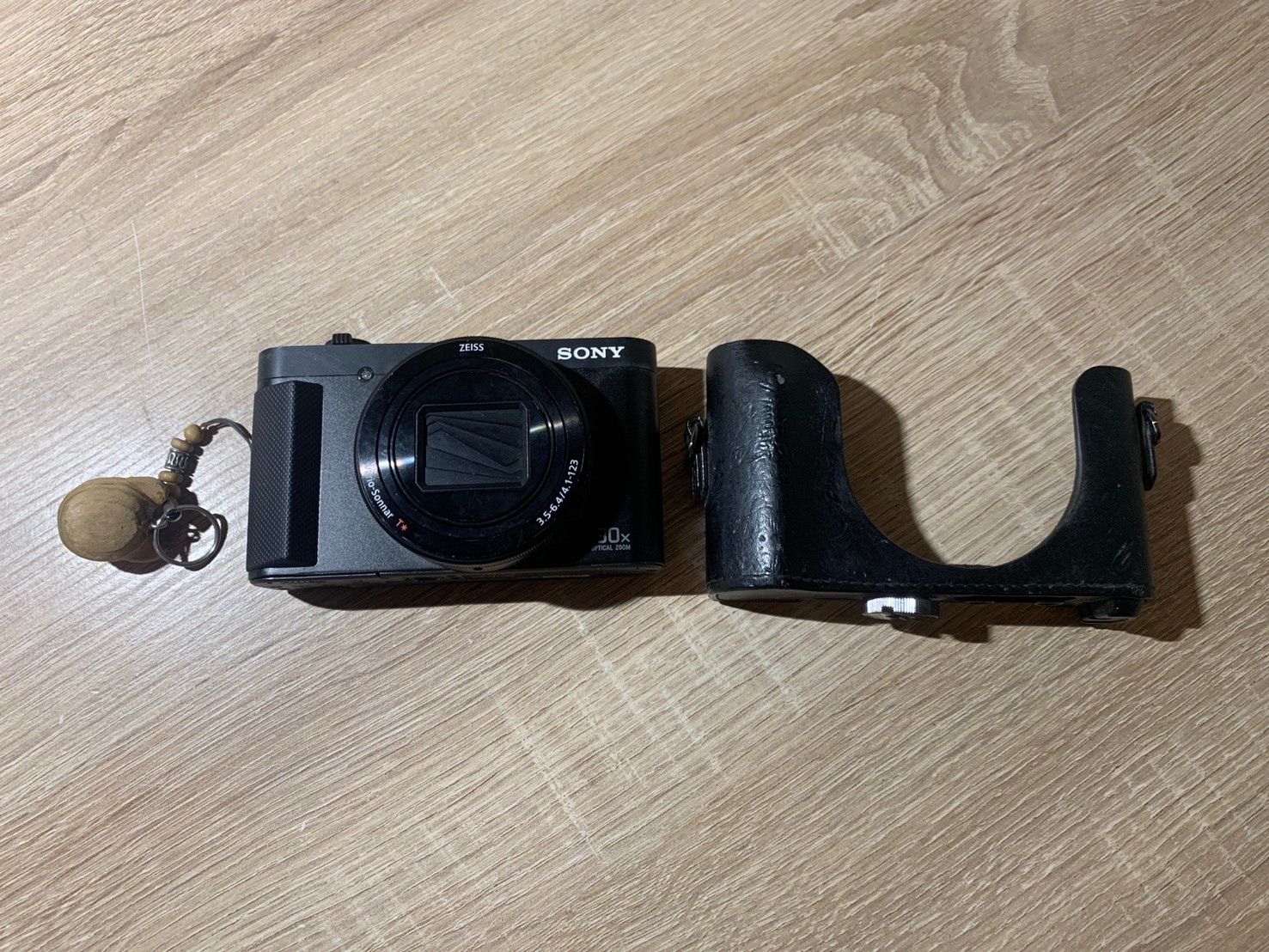 0974 Sony Cyber-shot DSC-HX90V ブラック デジカメ 【コ】