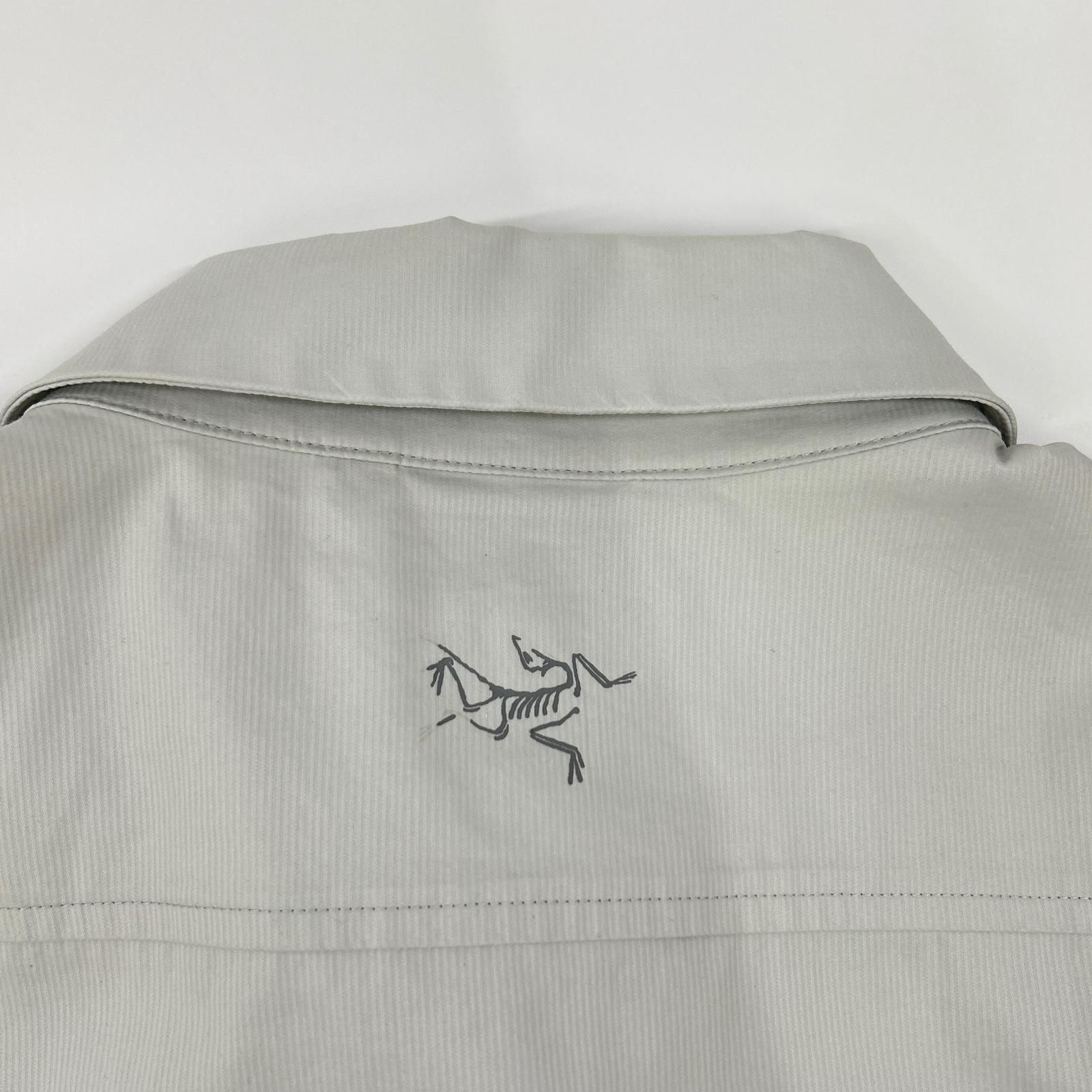 メンズ ARC'TERYX アークテリクス 19496 グレー ストライプ a2b SS