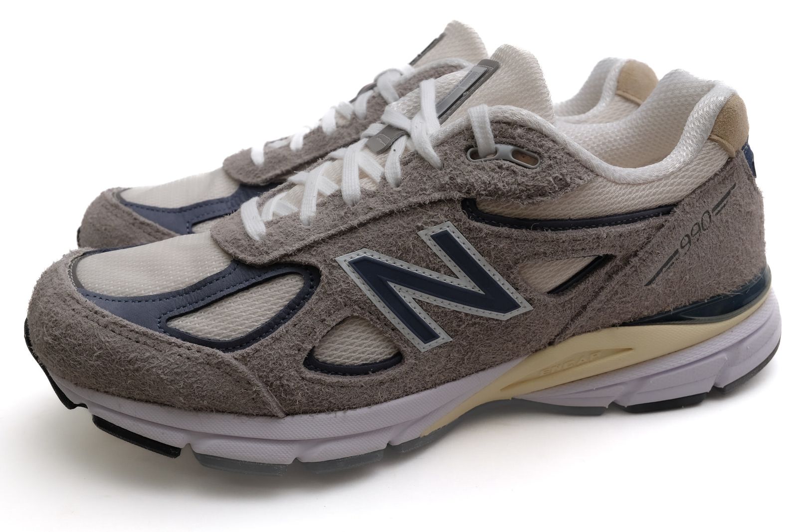 ニューバランス／NEW BALANCE シューズ スニーカー 靴 ローカット メンズ 男性 男性用 スエード スウェード レザー 革 本革 グレー 灰色 U990TA4