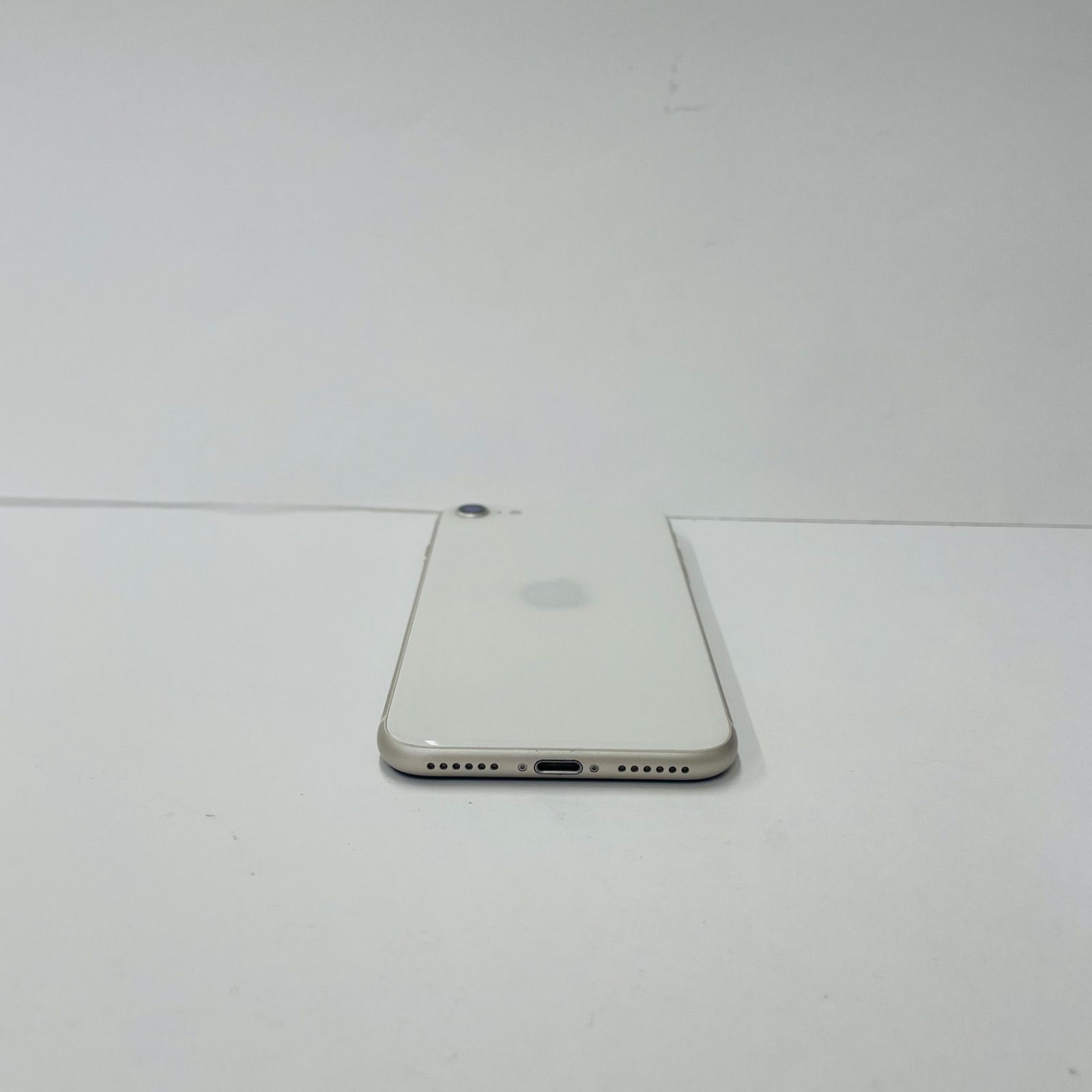 iPhone SE 第3世代 64GB SIMフリーバッテリー91% 70489-新春福袋