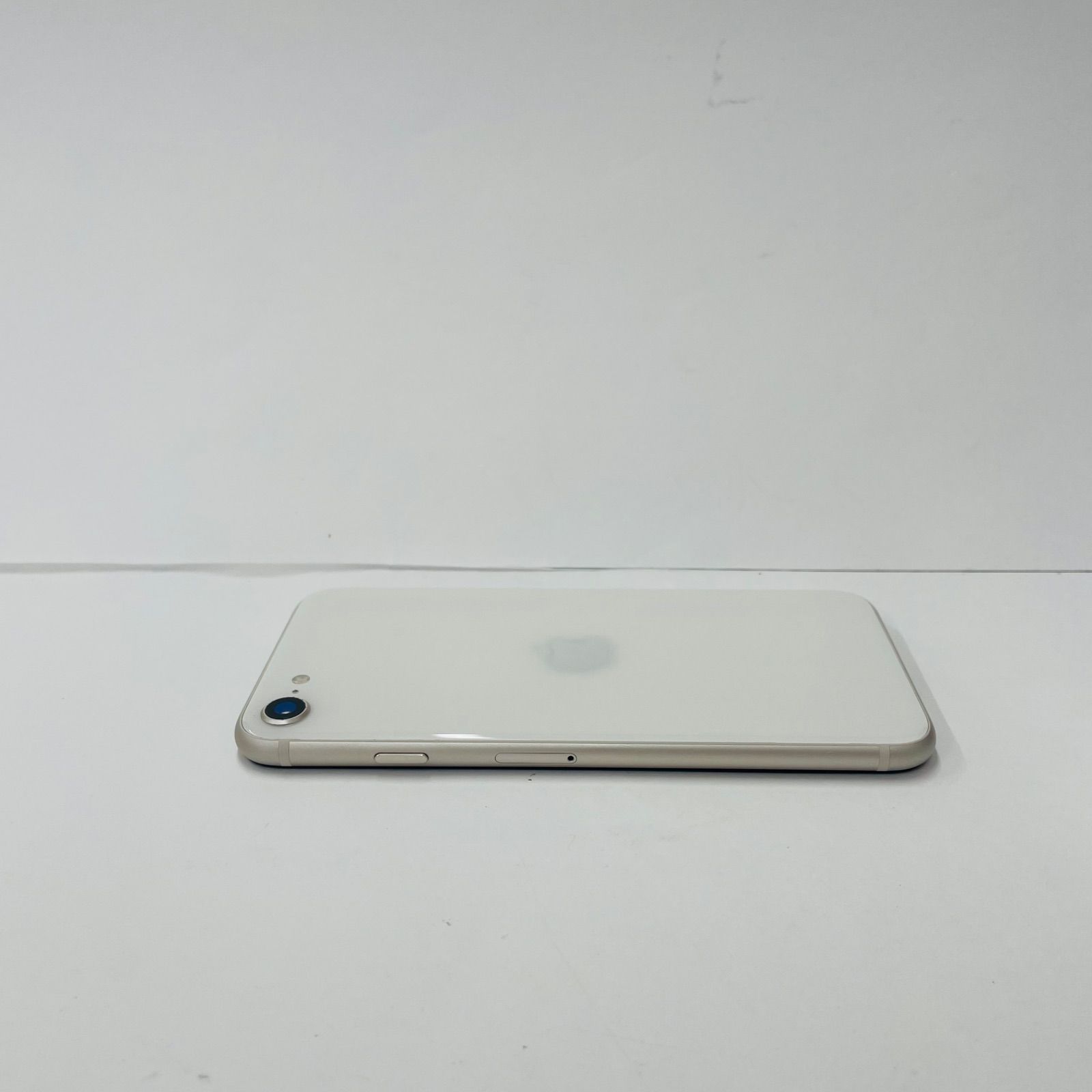 iPhone SE 第3世代 64GB SIMフリーバッテリー91% 70489 - メルカリ