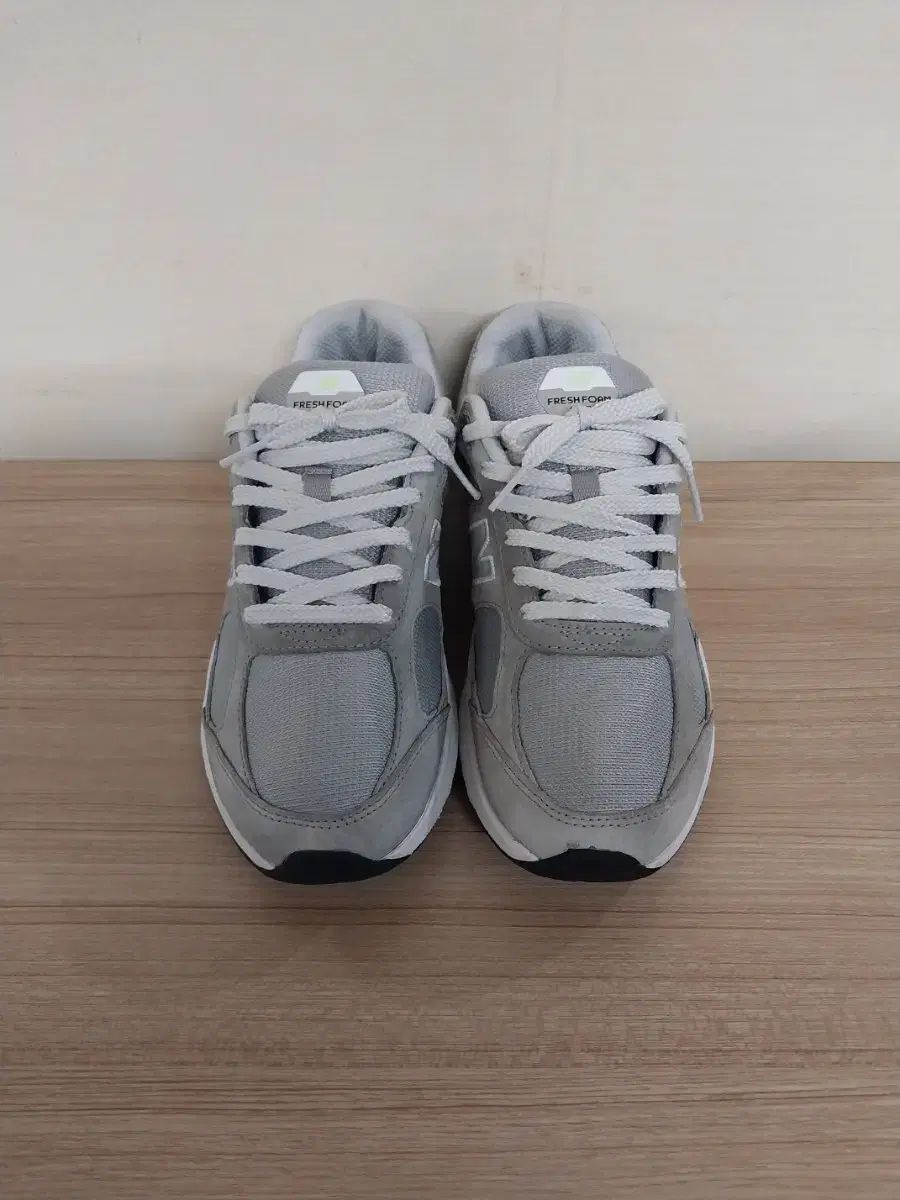 メンズ New Balance MW1880C1 スニーカー (260)
