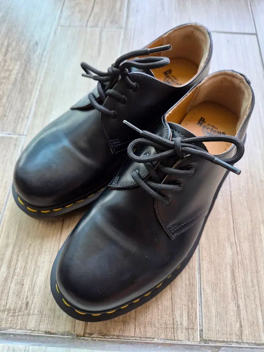 DR. MARTENS 1461 スムース（260）
