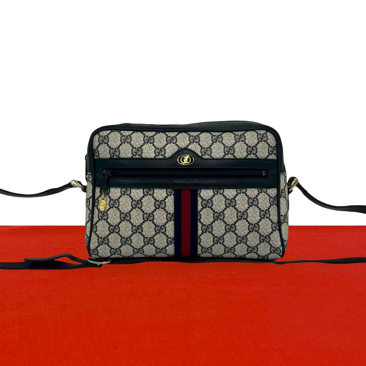 極 美品 GUCCI グッチ オールドグッチ ヴィンテージ シェリーライン レザー 本革 ショルダーバッグ ポシェット ネイビー 紺 68810