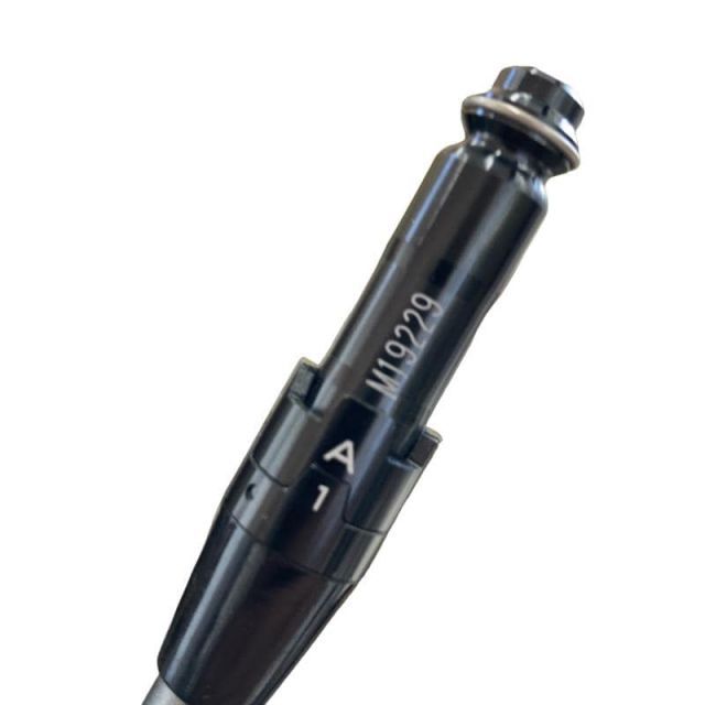 中古】 タイトリストスリーブ付き(GT系) グラファイトデザイン