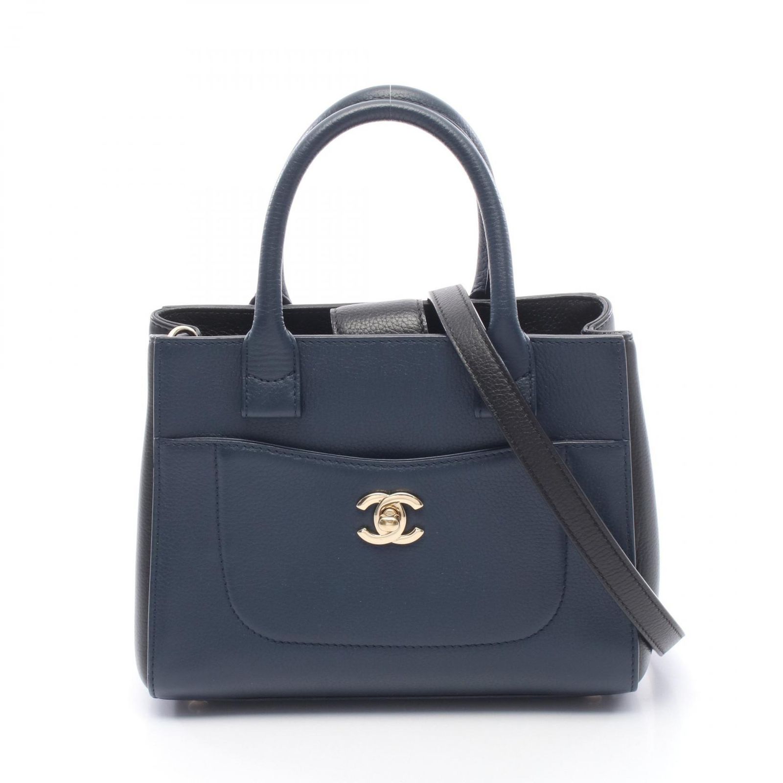 シャネル CHANEL トートバッグ ネオ エグゼクティブトート スモール 2WAY ネイビー/ブラック レザー ネオ エグゼクティブトート スモール レディース Used A