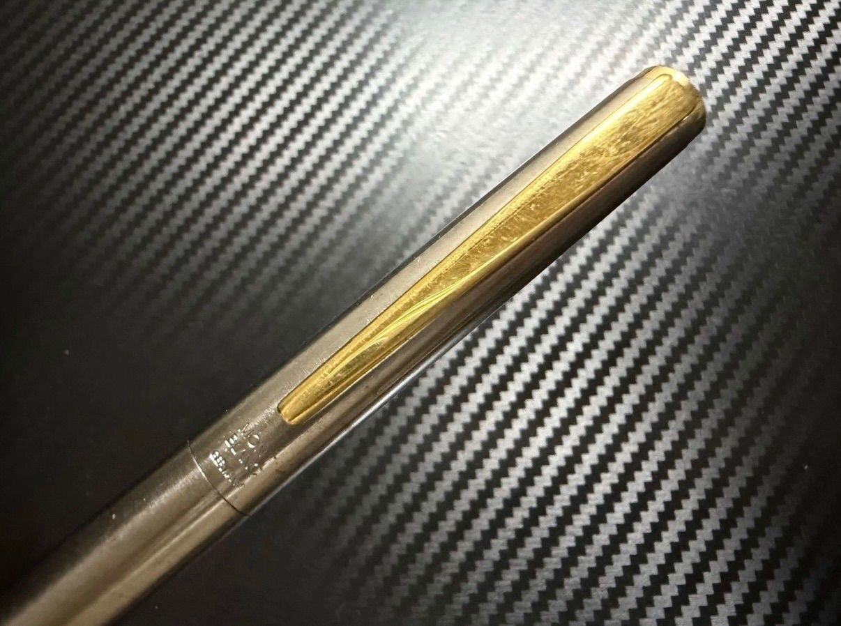 美品 モンブラン エボナイト芯 ノブレス 14K F 細字 万年筆 - メルカリ