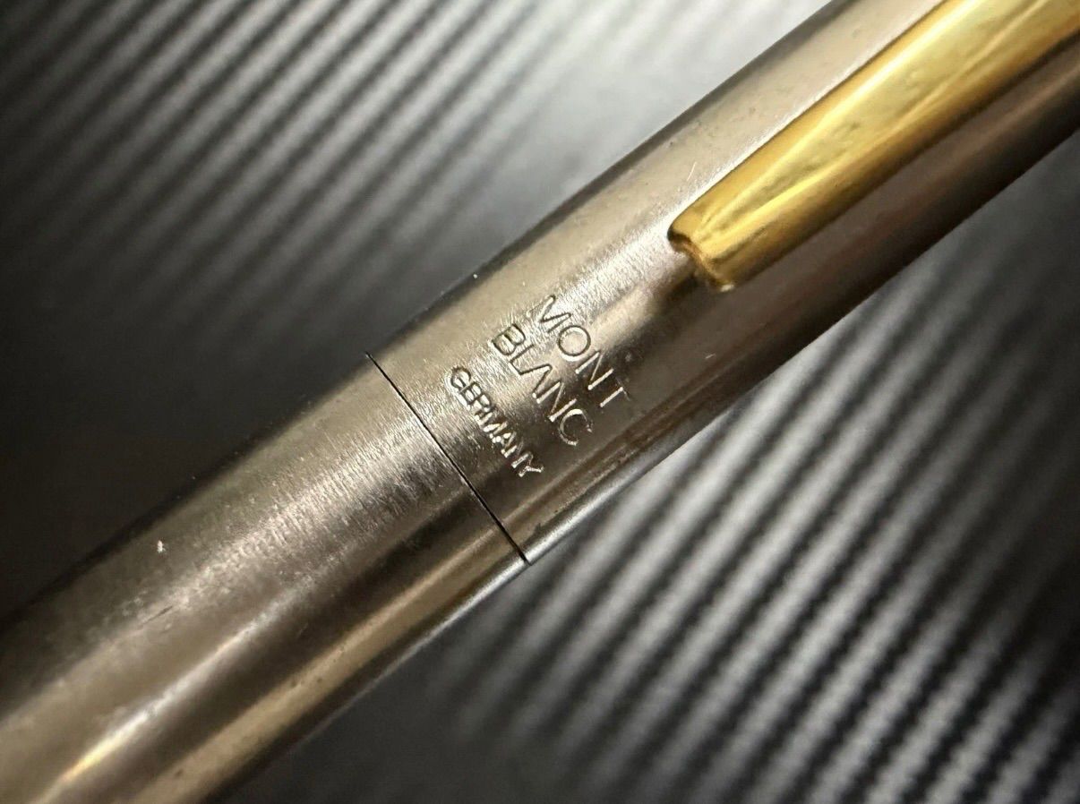美品 モンブラン エボナイト芯 ノブレス 14K F 細字 万年筆 【公式通販】