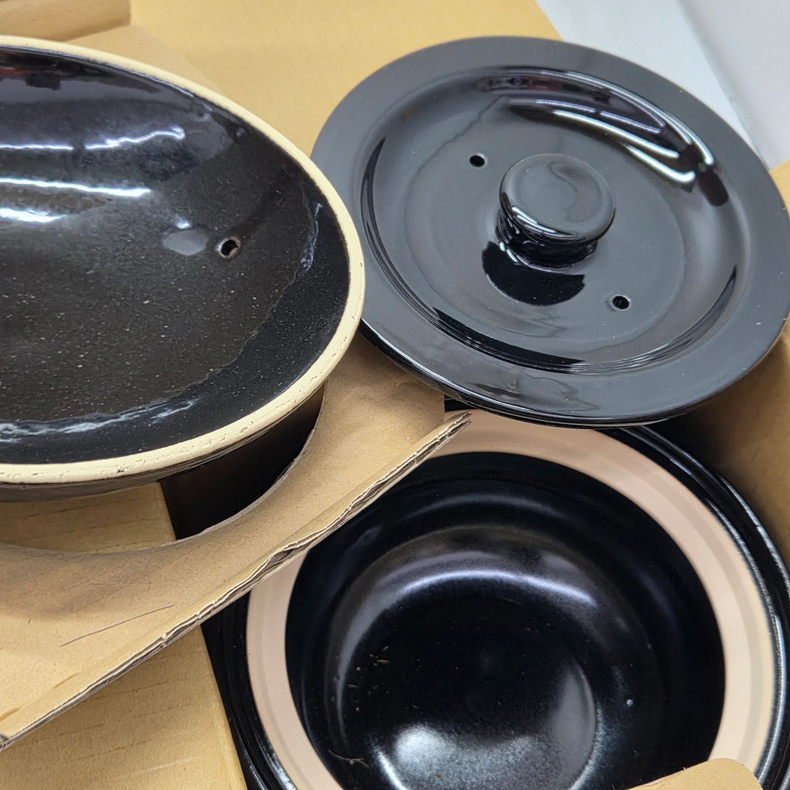 Amazon｜伊賀焼 長谷園 かまどさん 三合炊き 鍋敷・しゃもじ・レシピ付