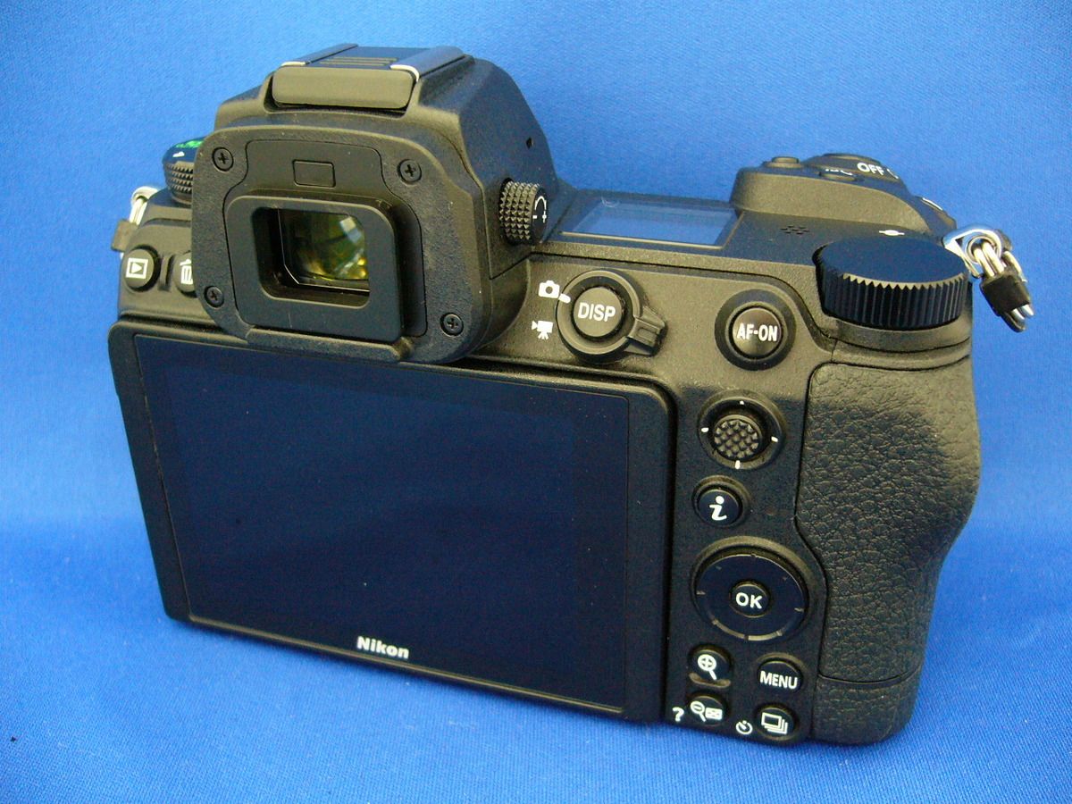 【中古】 【並品】 ニコン Z6II ボディ