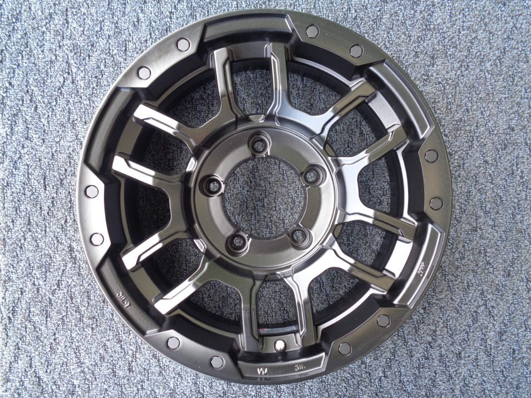 5.5J-16インチ 5H139.7 +-0 BラグナスFRD 中古 社外 アルミ ホイール 4本 ジムニーシエラ ノマド
