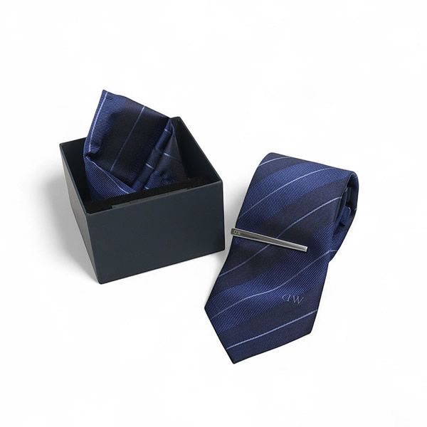 ダニエルウェリントン DANIEL WELLINGTON ネクタイ＆チーフ＆タイバー 3点セット DW02800005 NAVY ネイビー ネクタイ
