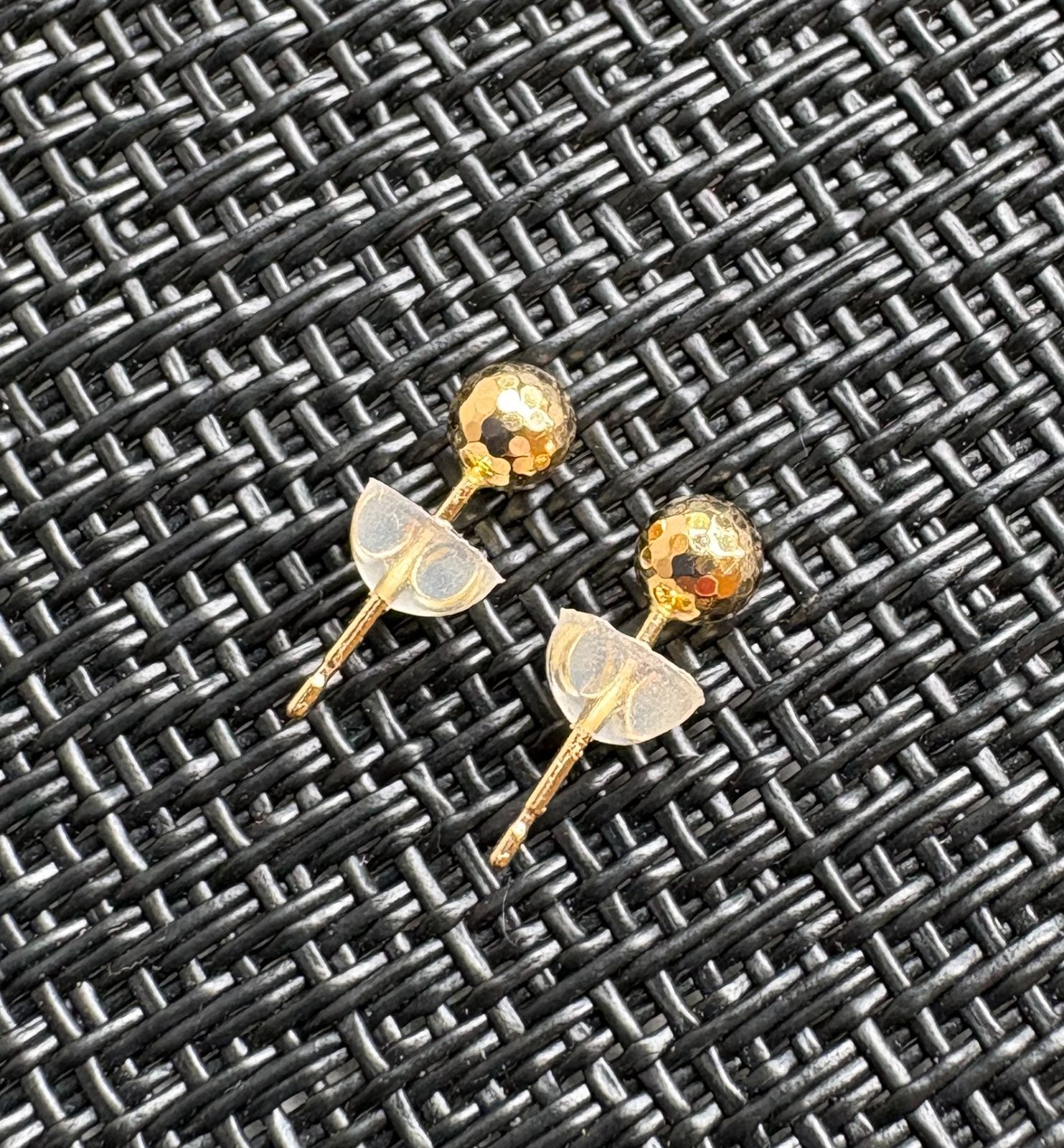 ♡ 今月のおすすめご奉仕品 ♡ 新品未使用品◎K18YG4mmミラーボールタイプピアス ⚪︎大切な方へのプレゼント用として如何でしょうか？