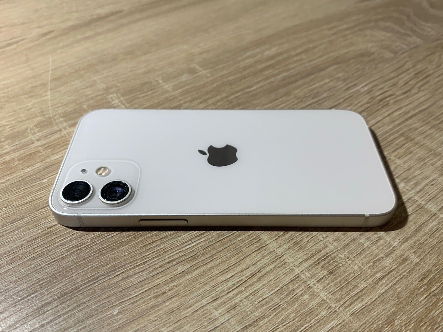 iPhone 12 mini ホワイト ジャンク品 - メルカリ