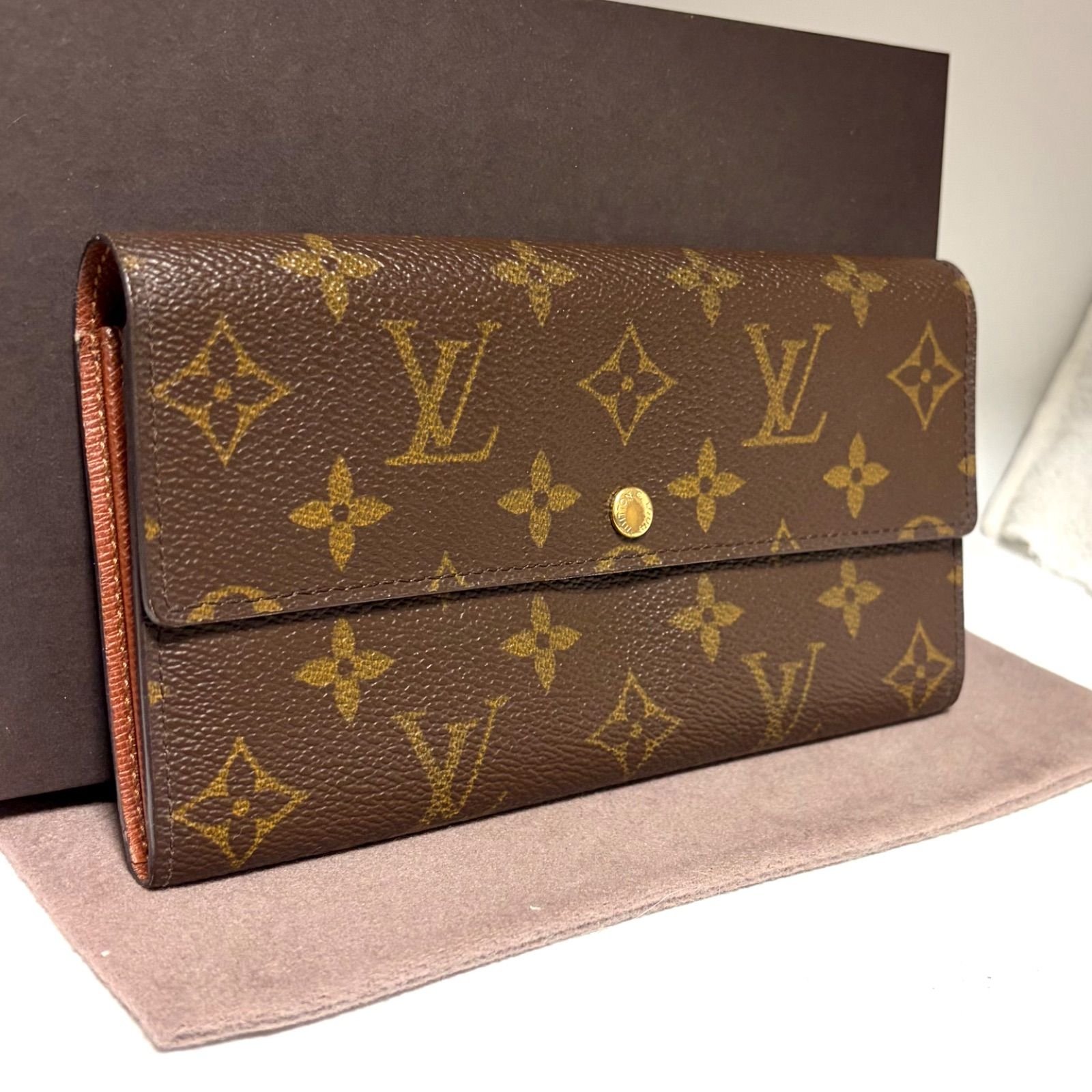 d89 ポルトモネ クレディ　ポルトフォイユ サラ　旧型　Louis Vuitton ルイ ヴィトン 　2つ 折り　二つ折り　フラップ ボタン 式　長 財布　ウォレット　モノグラム