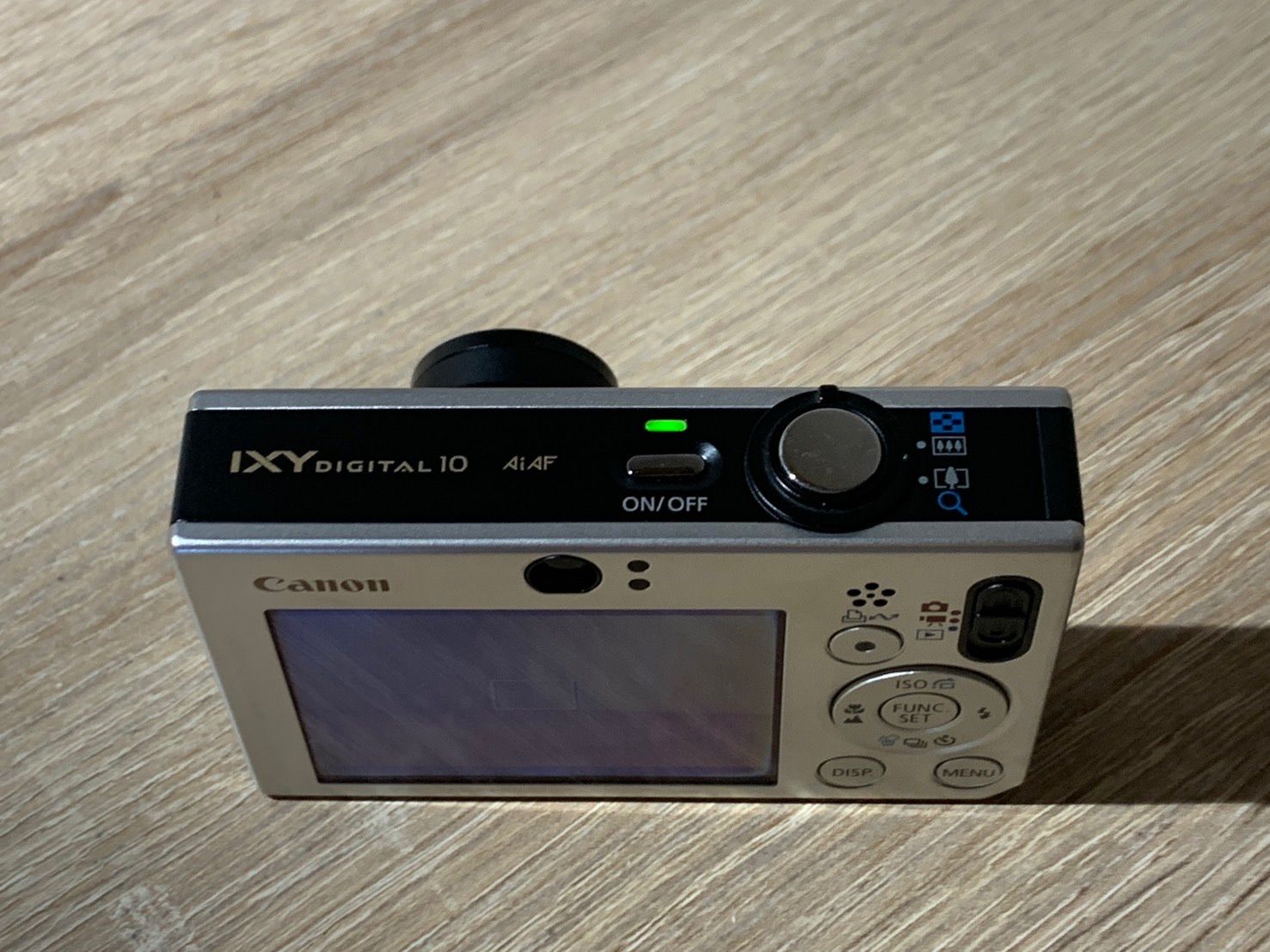 1297 Canon IXY DIGITAL 10 シルバー デジカメ ジャンク品【ネ 