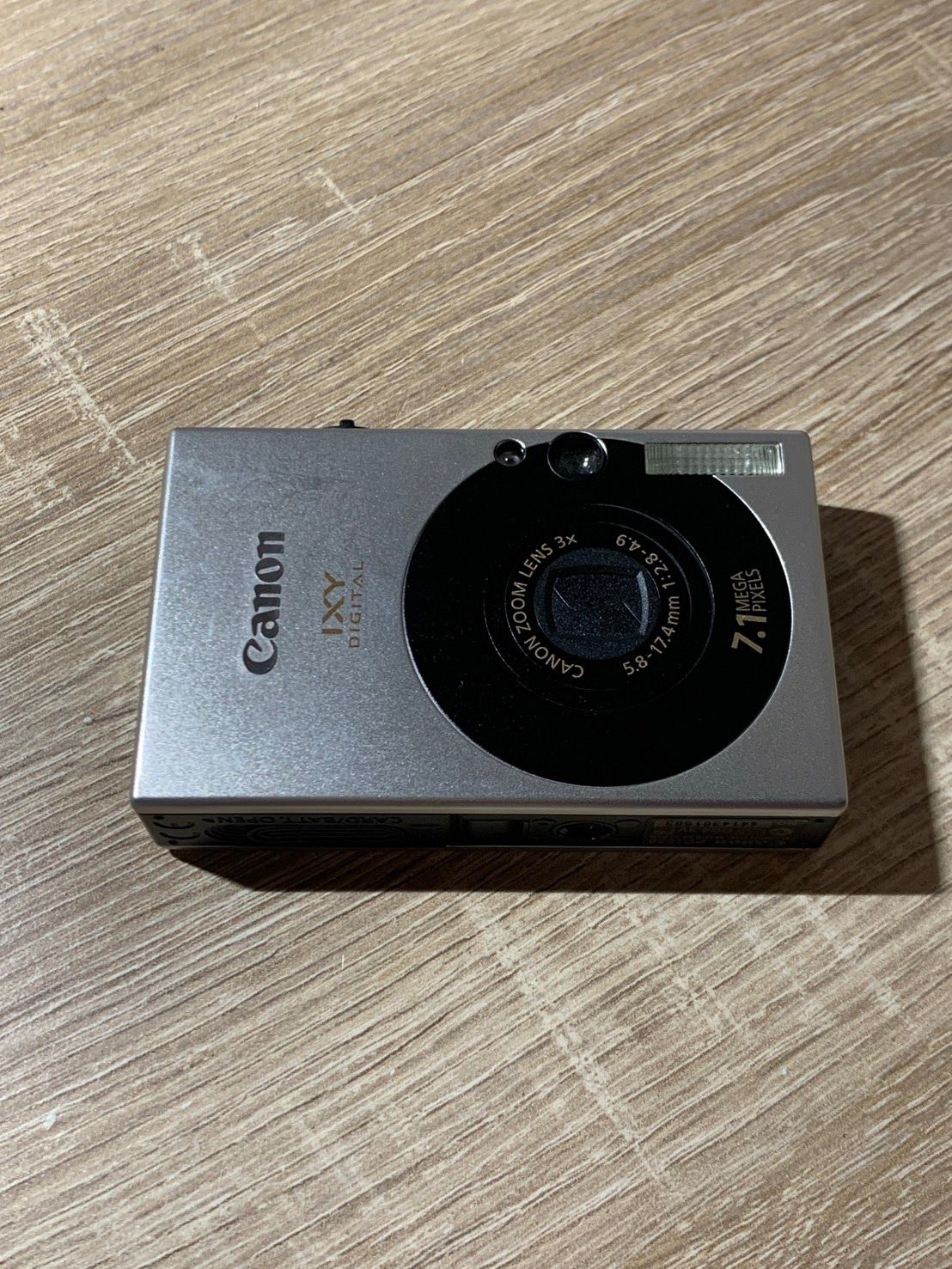 1297 Canon IXY DIGITAL 10 シルバー デジカメ ジャンク品【ネ】