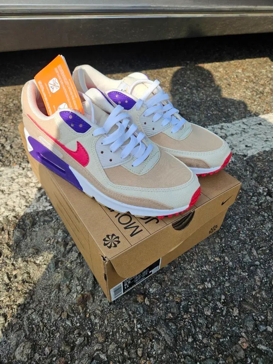 275 NIKE ナイキ エアマックス 90 SE エア スプリンク DM8171-200 18,820円